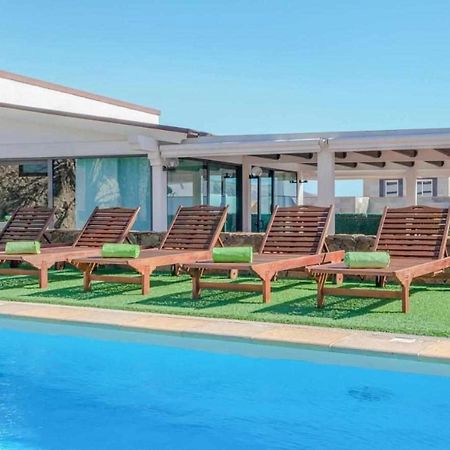 Villa Cobas Con Piscina Y Privada Triquivijate Extérieur photo
